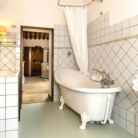 Bed & Breakfast Torre Di Badia *